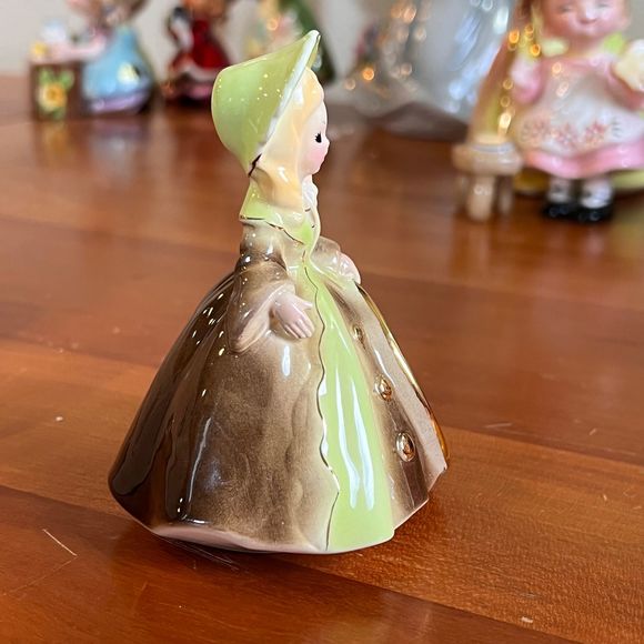 VTG Josef Originals ENGLAND International Series Ceramic Girl Vintage Figurine - Picture 5 of 6